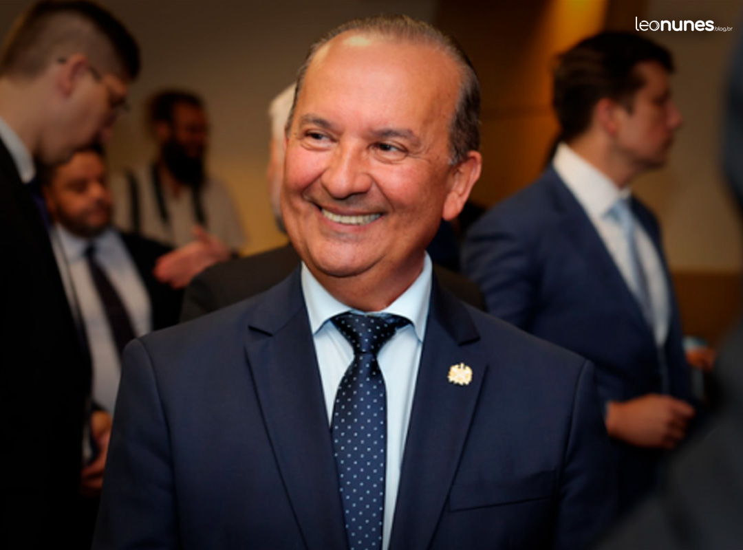 Dividir para enfraquecer